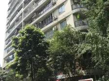 加州新牌坊 大众御湖苑四房150万