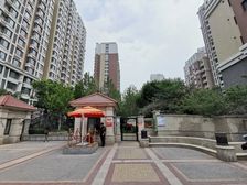 远洋沁山水2室南朝向715.00万元/套出售