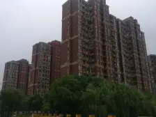 沿河联排别墅,近14号线临洮路站,精装修,地下双车位