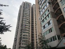 香江花园带电梯湘江道片大两室满五年价格能谈