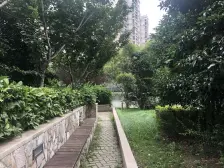 置换外区 诚心出售 双南户型 阳光刺眼