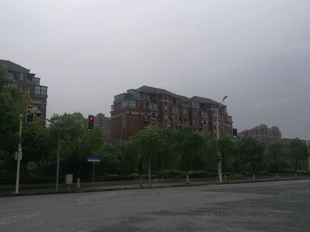 小区相关图
