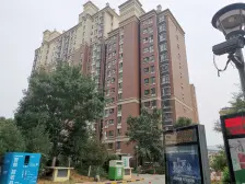 舜耕路 精装三室 南北通透 视野好