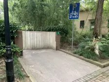 卫生间全明,大开间,小区入口附近,品质小区