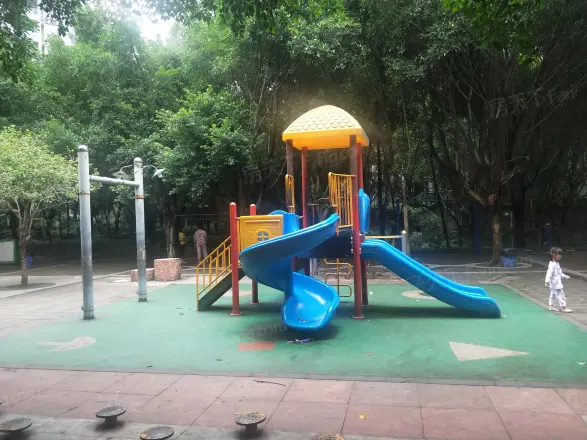 渝安金港尚城实景图