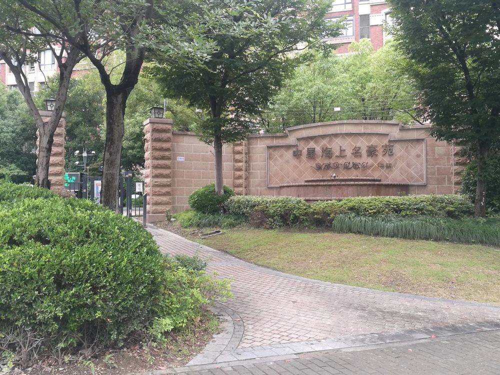 小区相关图