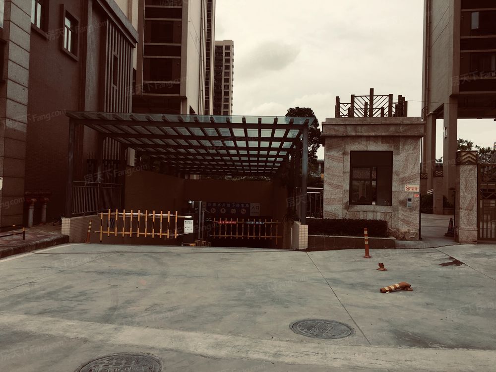 小区相关图