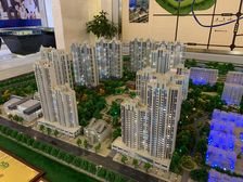 西岸华府商品现房正满两年诚心出售