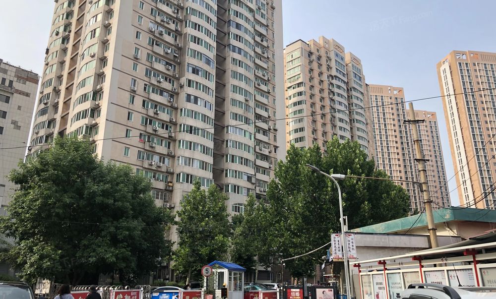 香江花园 新上精装大两室可当三室有车位,天津河西挂甲寺香江花园二手