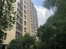 新出大四房,内环滨江次新豪宅,精装家具全送 ,看房方便