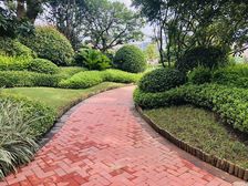 恒大御府:1楼带地下室带花园四房户型方正,玉湖边上