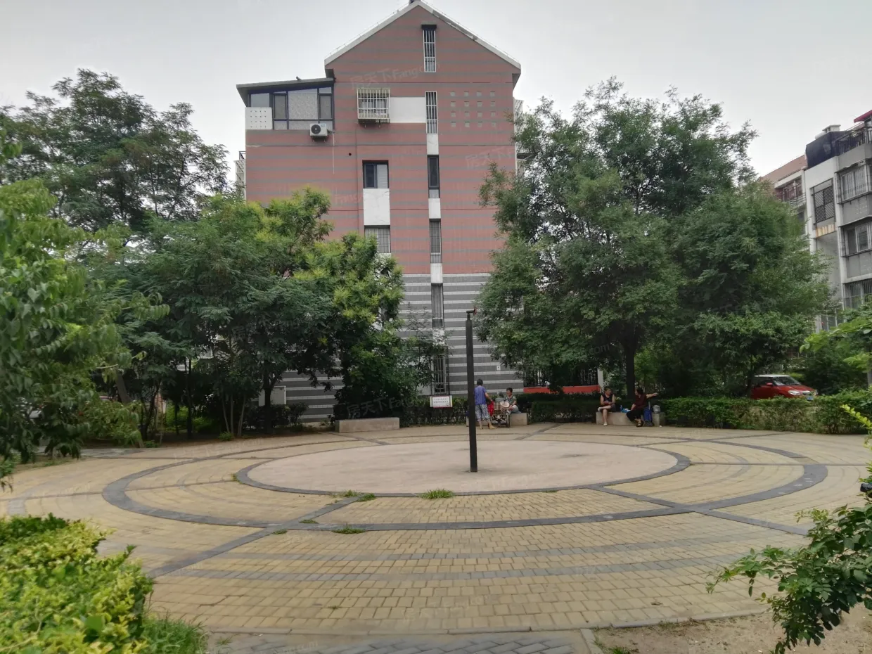 水木天成逸树园