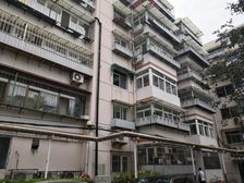 红云新里中间楼层大三室房主诚意卖房