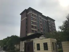 新上六号院别墅 开发商自留大面积 实得1000来平