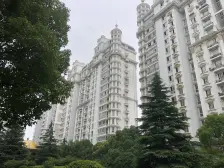 三开间朝南平正规复式多一层楼上200平大露台可用