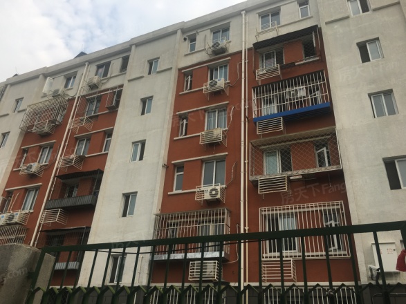 车站中里实景图