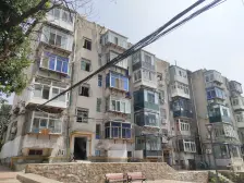 年代新 双南卧室 精装修 海景房 葡萄山门口