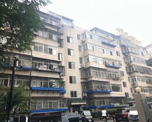 牛街南北通透两居室满五唯一
