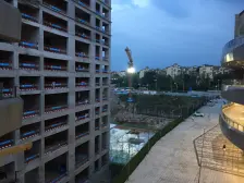 照母山联排端户大花园 内圈安静 爱琴海商圈旁