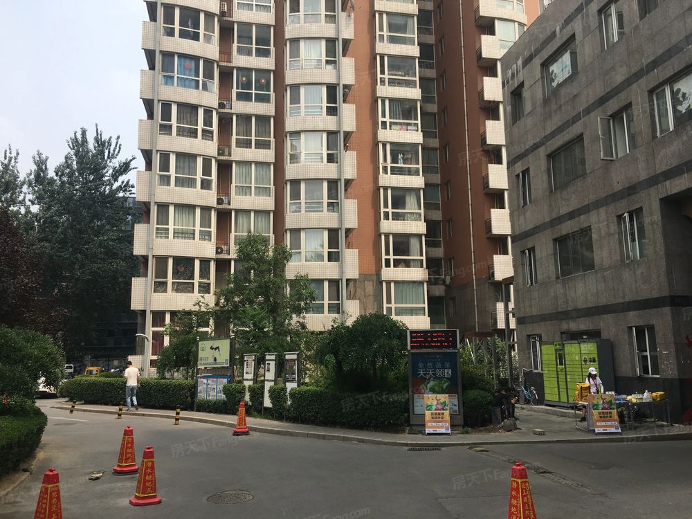 小区相关图