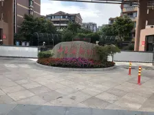 周浦镇18号线地铁口东,满五年税费少景观楼层,毛坯房装修方便