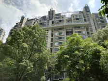 卫生间全明,大开间,品质小区,小区入口附近