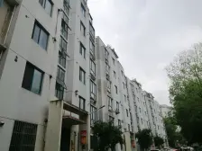 带阁楼,视野好,业主急售,繁华地段