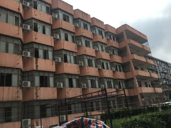 学院路轻工业学校宿舍实景图