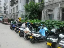 出门地铁 业主急售 随时看房 一层两户