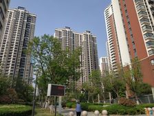 鲁商凤凰城4室2厅南