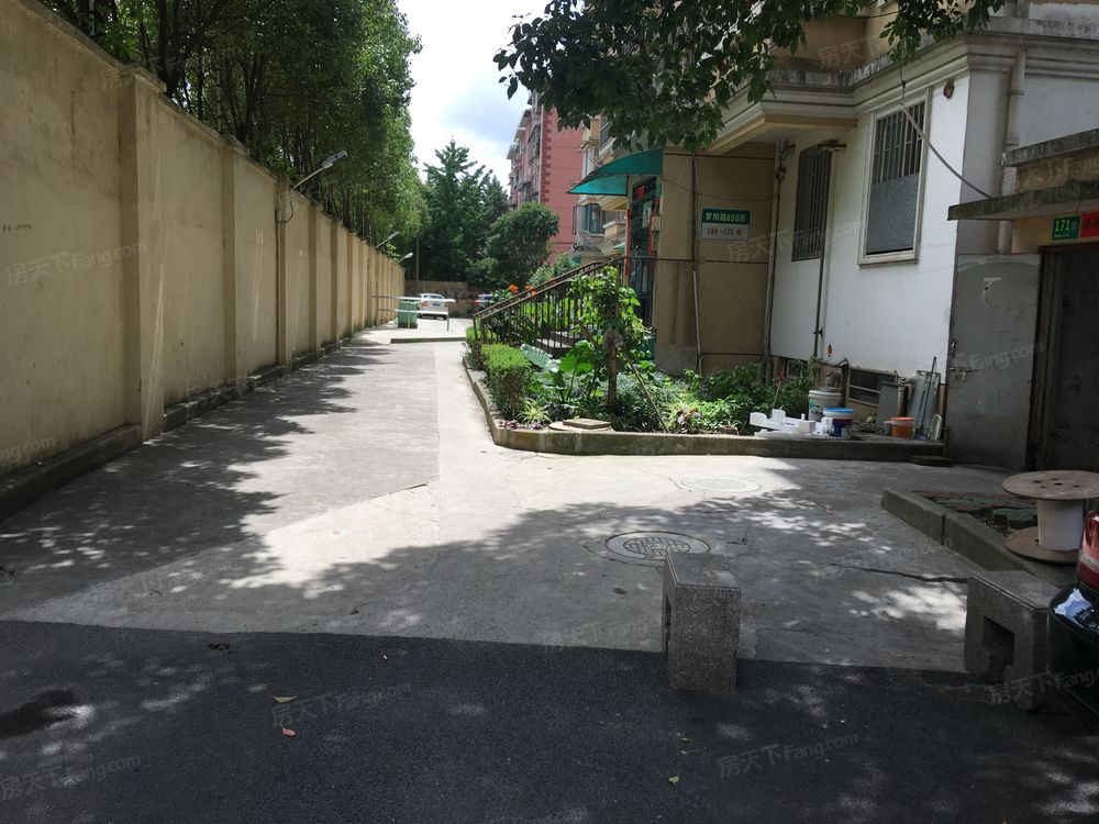 小区相关图
