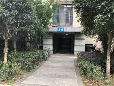 九公里轻轨旁全新住家装修工作变动诚心出售期待有缘人