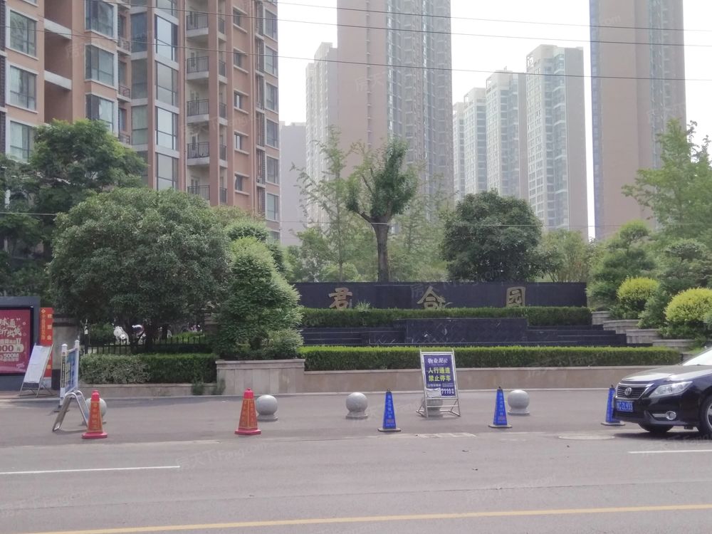 小区相关图