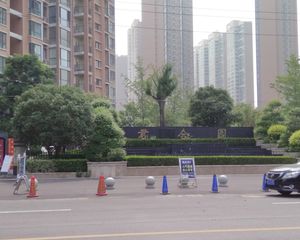 园林式小区好楼层拎包入住随时看房满五唯一
