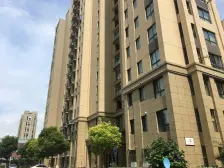 翔和三房,满五年,税费少,高楼层,视野没遮挡。