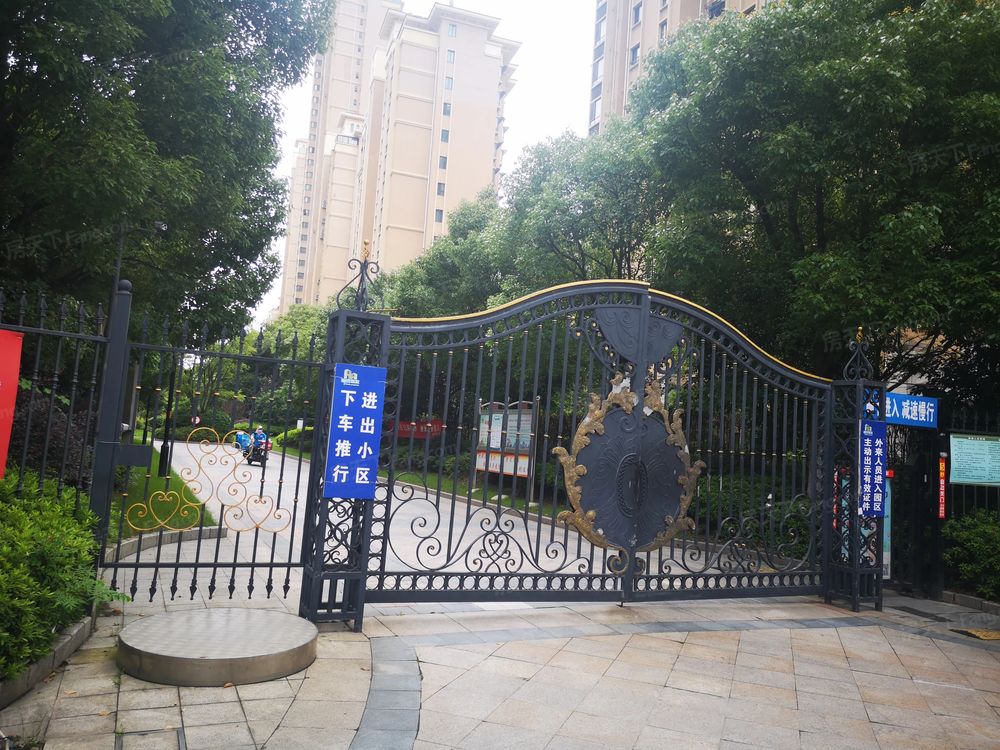 小区相关图