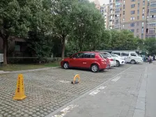 洋房 精装修大三房 满五年 业主换房诚意卖