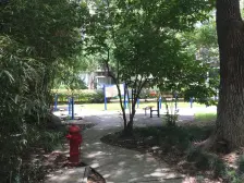 未名园 电梯两室两厅 看房随时 价格公道 拎包入住