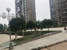 重新装修过,50年,采光好,保持的好