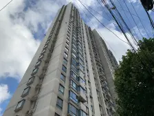 小高层1梯2户,南北通,中间楼层