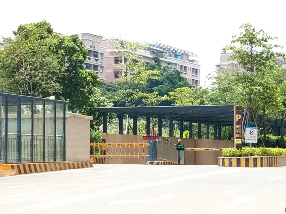 小区相关图