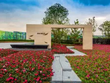 房子目前是小区下叠中便宜的一套板式通透格局好内