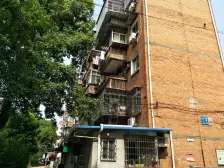 洪都夜巷 美食街 菜市场近 通透小两房 急售