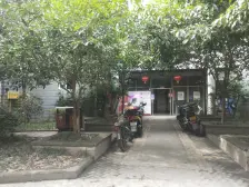 凤天路 巨东青春华庭二房78万