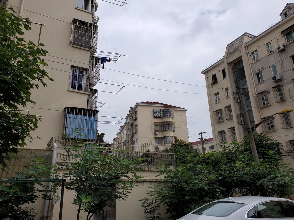 小区相关图