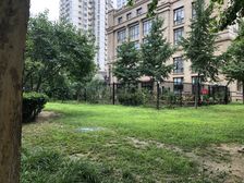 凯旋城 4室2厅 西北