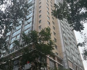 京贸中心3室1厅南
