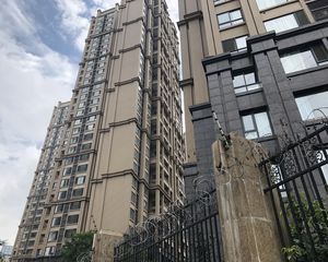 天府世家3室1厅南