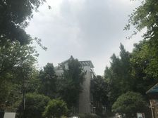 七彩花都A区3室1厅西南