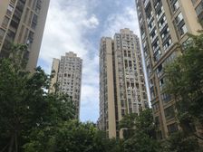 花样年花样城五期 3室1厅 西南